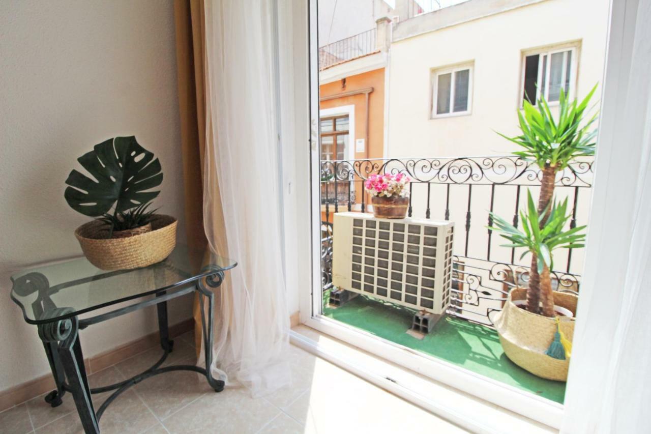 Casco Historico Apartment Alicante Bagian luar foto
