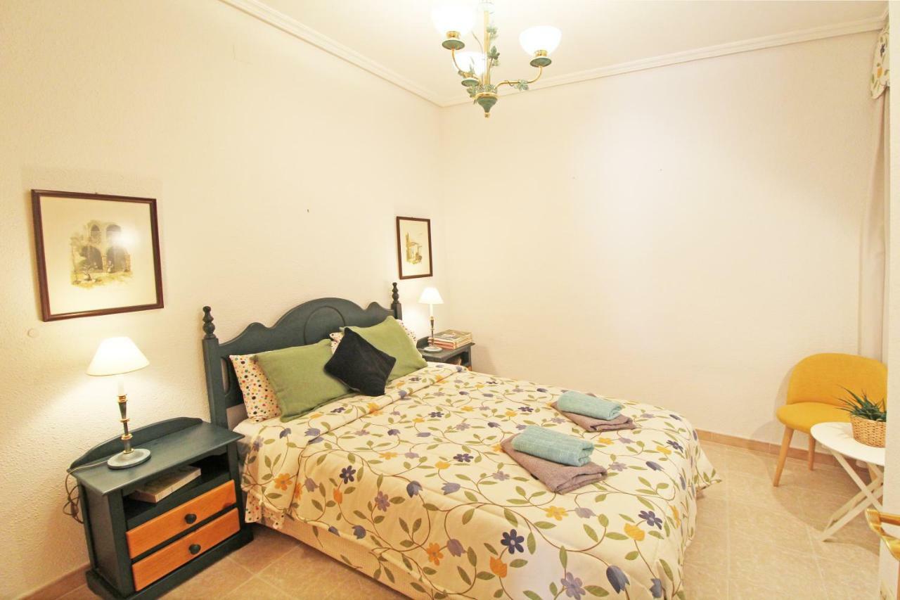 Casco Historico Apartment Alicante Bagian luar foto